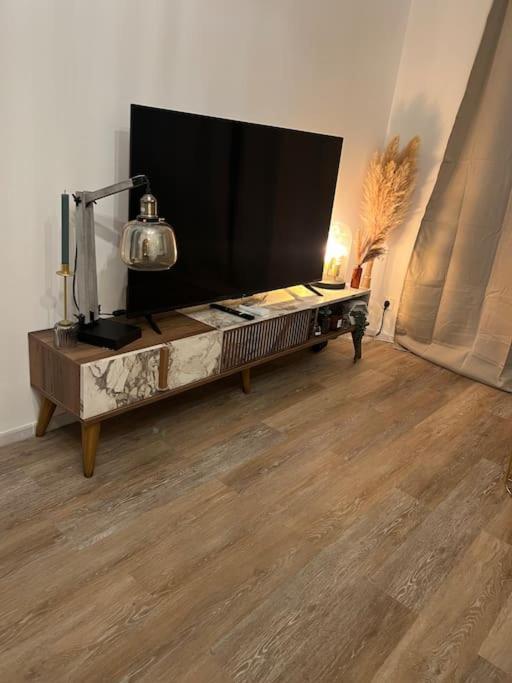 Coquet Appartement Кане Екстериор снимка